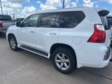 Used 2011 Lexus GX 460 image 4