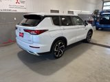 New 2025 Mitsubishi Outlander SE image 3