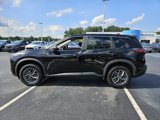 Used 2023 Nissan Rogue S image 4