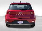 Used 2021 Hyundai Venue SEL image 4
