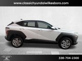 New 2025 Hyundai Kona SE image 4