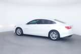 Used 2017 Chevrolet Malibu LT image 3