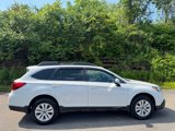Used 2017 Subaru Outback 2.5i Premium image 2