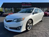Used 2012 Toyota Camry SE image 3