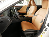 Certified 2025 Lexus ES 300h w/ Premium Package image 2