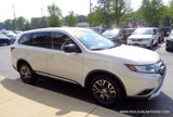 Used 2016 Mitsubishi Outlander ES image 2