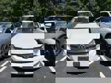 Used 2014 Volkswagen Tiguan SE image 2