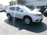 Used 2015 Nissan Rogue SV image 2