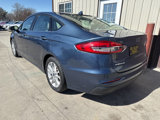 Used 2019 Ford Fusion SE image 2