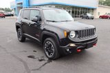 Used 2015 Jeep Renegade Trailhawk image 2