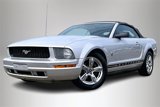 Used 2009 Ford Mustang Convertible image 3