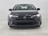 Used 2022 Toyota Corolla LE image 3