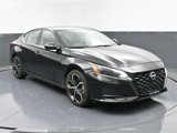 Used 2023 Nissan Altima 2.5 SR image 2