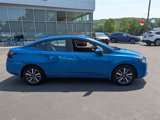 Used 2022 Nissan Versa SV image 2