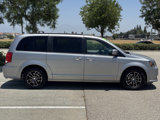 Used 2019 Dodge Grand Caravan GT image 2