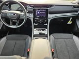 New 2025 Jeep Grand Cherokee L Laredo image 6