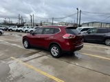 Used 2015 Nissan Rogue SV image 5