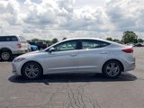 Used 2017 Hyundai Elantra SE image 4
