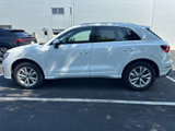 Used 2024 Audi Q3 2.0T Premium w/ Convenience Package image 3