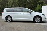 Used 2023 Chrysler Voyager LX image 3