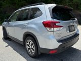 Used 2022 Subaru Forester Premium image 3