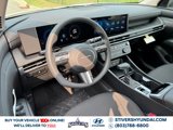 New 2025 Hyundai Tucson SE image 3