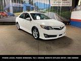 Used 2014 Toyota Camry L image 1