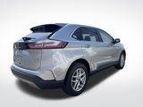 Used 2023 Ford Edge SEL image 4