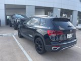 Used 2023 Volkswagen Taos SE image 3