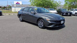 Used 2024 Hyundai Elantra SEL image 2
