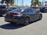 Used 2020 Toyota Camry SE image 3