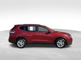 Used 2016 Nissan Rogue SV w/ SV Premium Package image 6