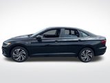 Used 2021 Volkswagen Jetta SEL image 2