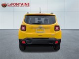 Used 2018 Jeep Renegade Latitude w/ Cold Weather Group image 4