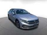 Used 2024 Volkswagen Jetta S image 3