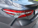 Used 2018 Toyota Camry SE image 5