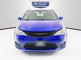 Used 2018 Chrysler Pacifica Touring Plus w/ S Appearance Package image 2