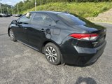 Used 2022 Toyota Corolla LE image 4
