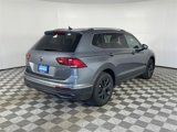 New 2024 Volkswagen Tiguan SE image 6