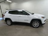 Certified 2023 Jeep Compass Latitude image 2