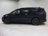 New 2025 Chrysler Pacifica Select image 4