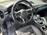 Used 2021 Porsche Cayenne Coupe image 4