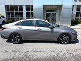 Used 2024 Hyundai Elantra Limited image 5