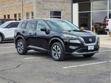 Used 2023 Nissan Rogue SV image 2