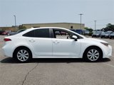 Used 2020 Toyota Corolla LE image 2