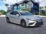 Used 2024 Toyota Camry SE image 3