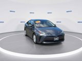 Used 2022 Toyota Prius LE image 2
