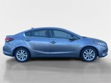 Used 2017 Kia Forte S w/ S Premium Package image 2