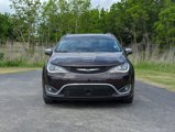 Used 2017 Chrysler Pacifica Limited w/ Advanced Safetytec Group image 5