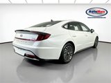 Used 2022 Hyundai Sonata SEL image 2